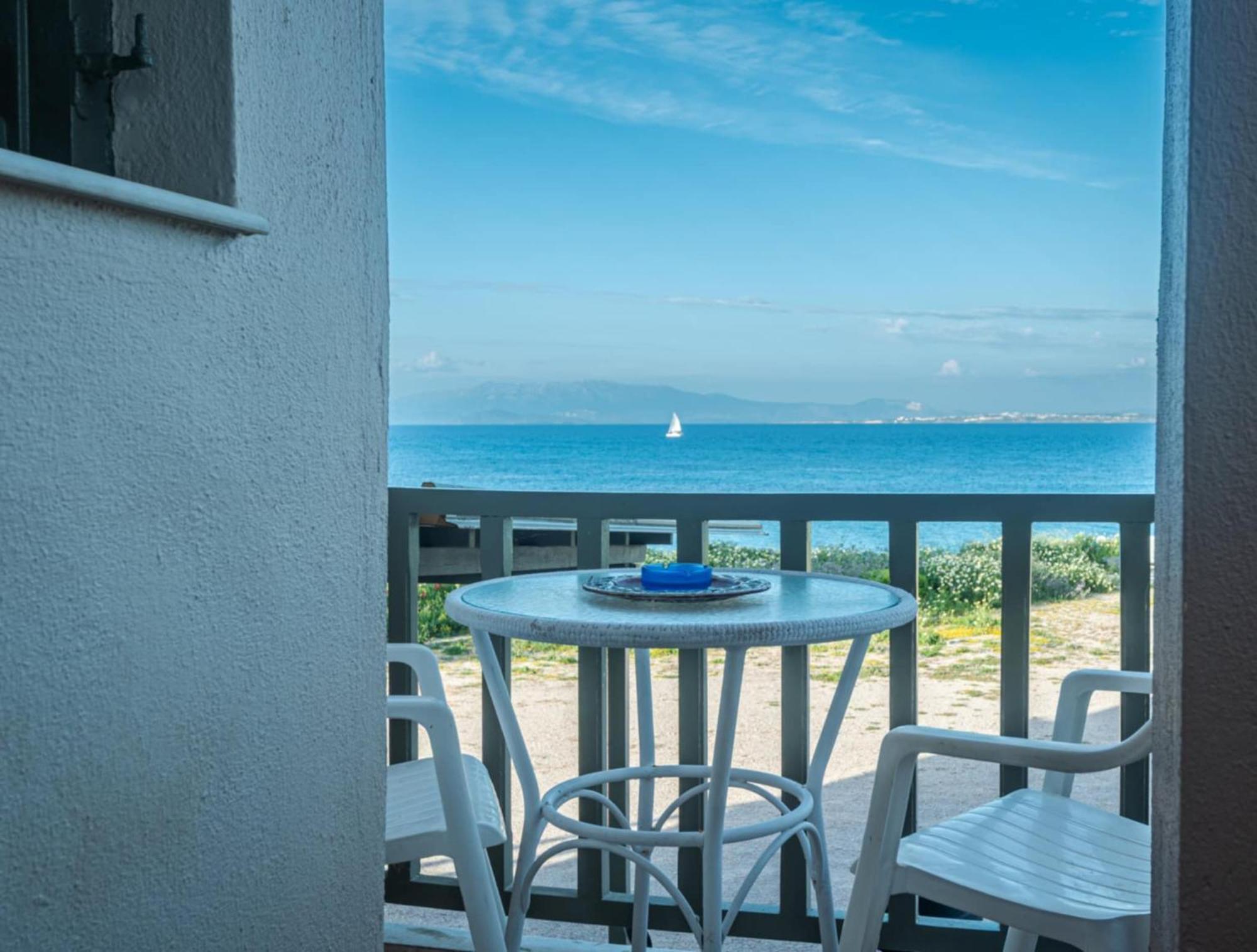 Aegean Bliss Residences Karfas Karfás Eksteriør billede