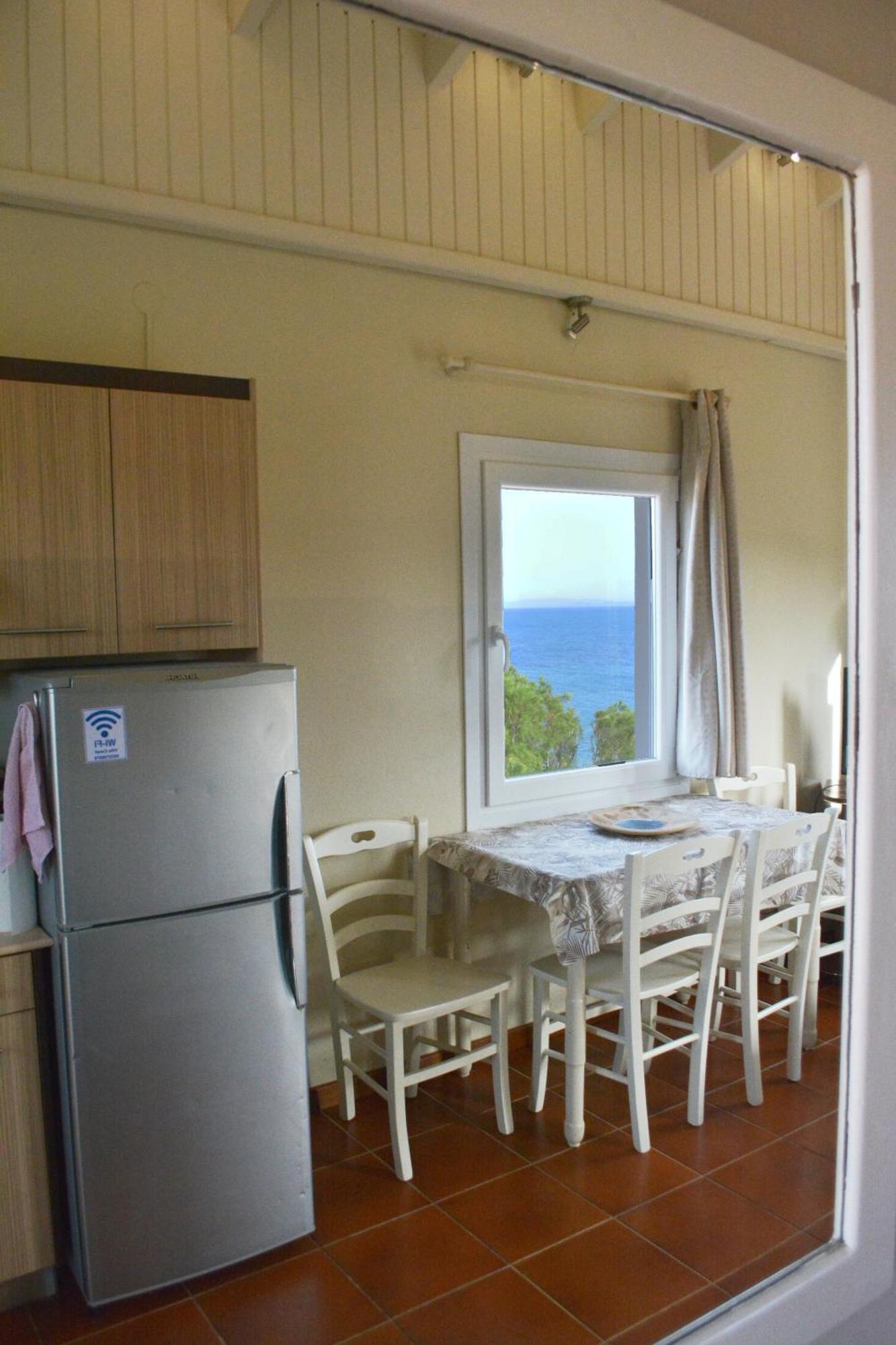 Aegean Bliss Residences Karfas Karfás Eksteriør billede